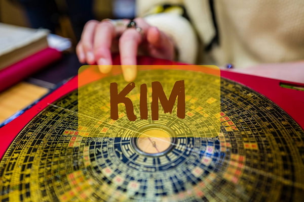 Sinh năm 2023 cung gì